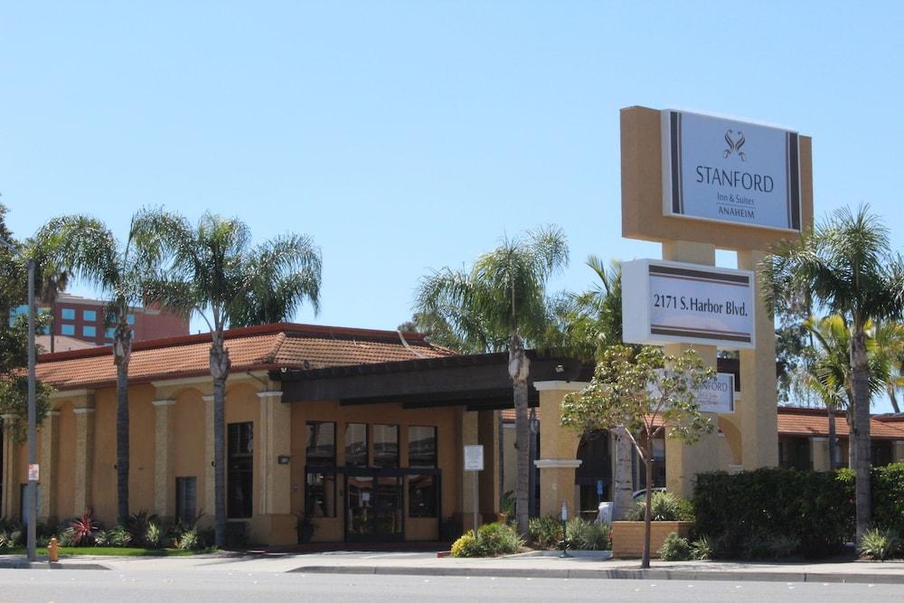 Stanford Inn & Suites Anaheim Kültér fotó