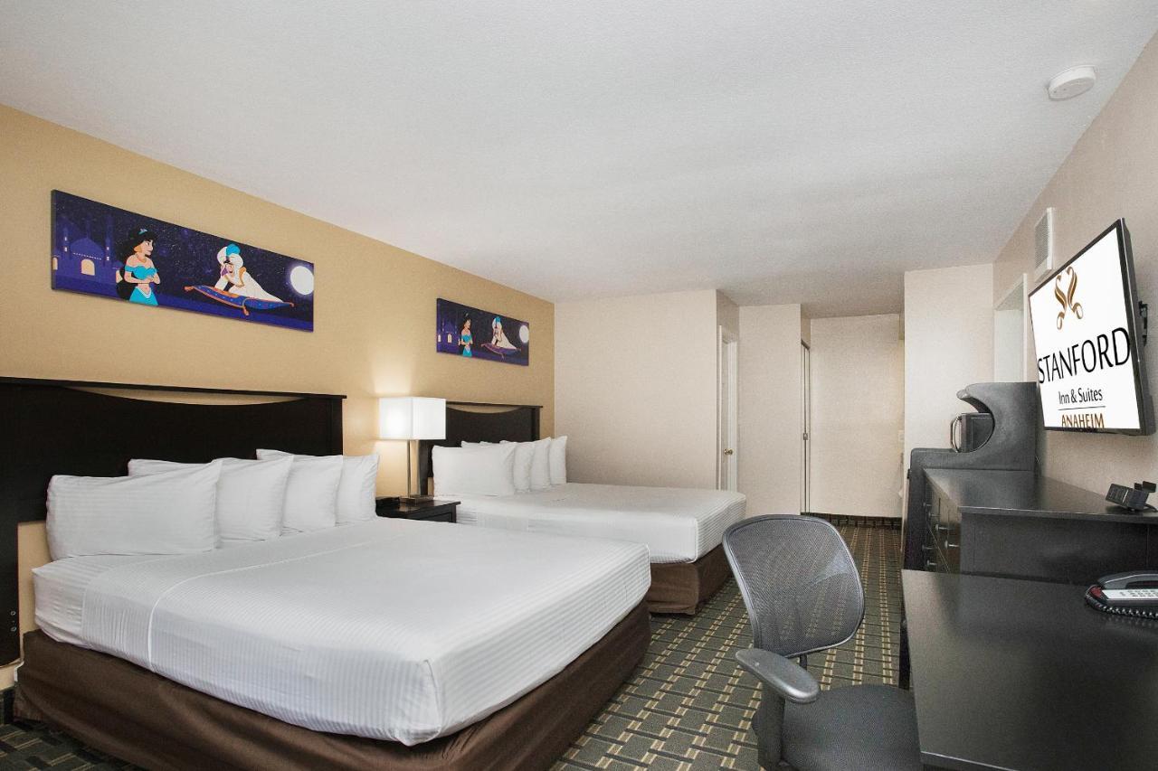 Stanford Inn & Suites Anaheim Kültér fotó
