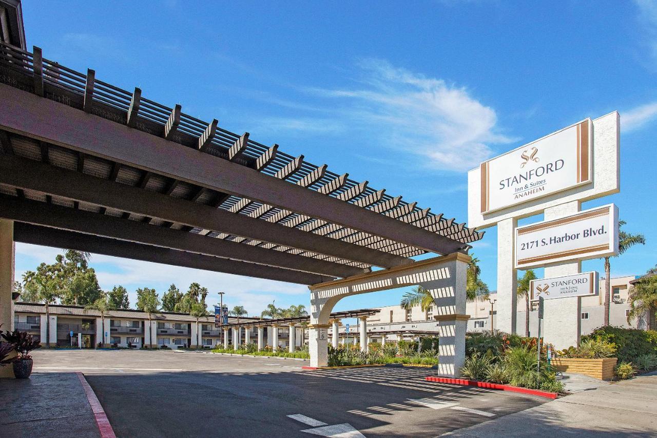 Stanford Inn & Suites Anaheim Kültér fotó
