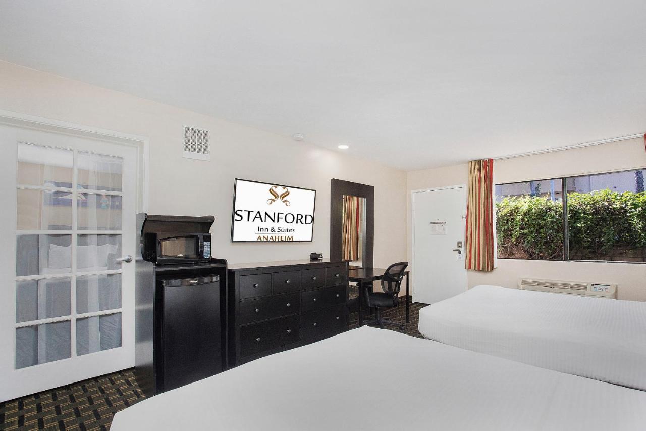 Stanford Inn & Suites Anaheim Kültér fotó