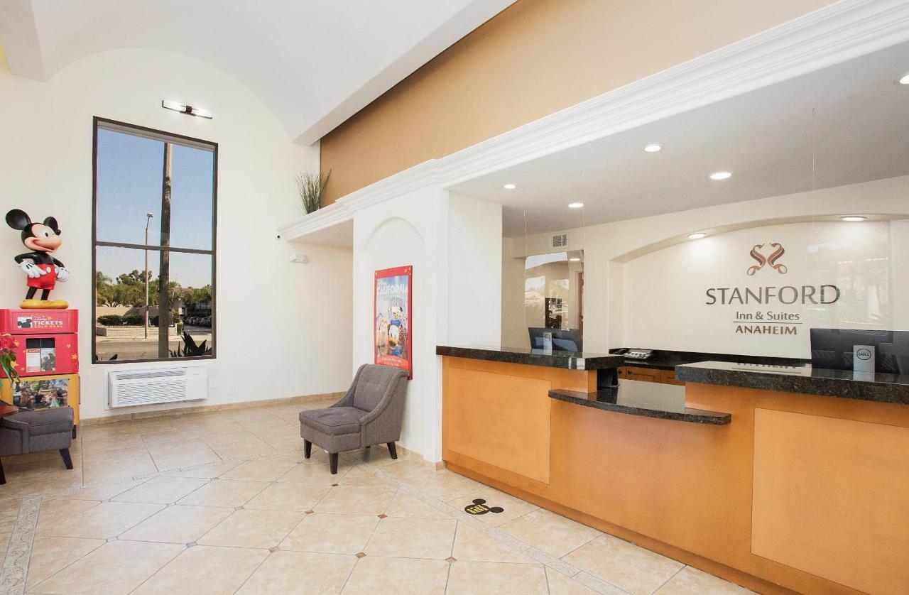 Stanford Inn & Suites Anaheim Kültér fotó