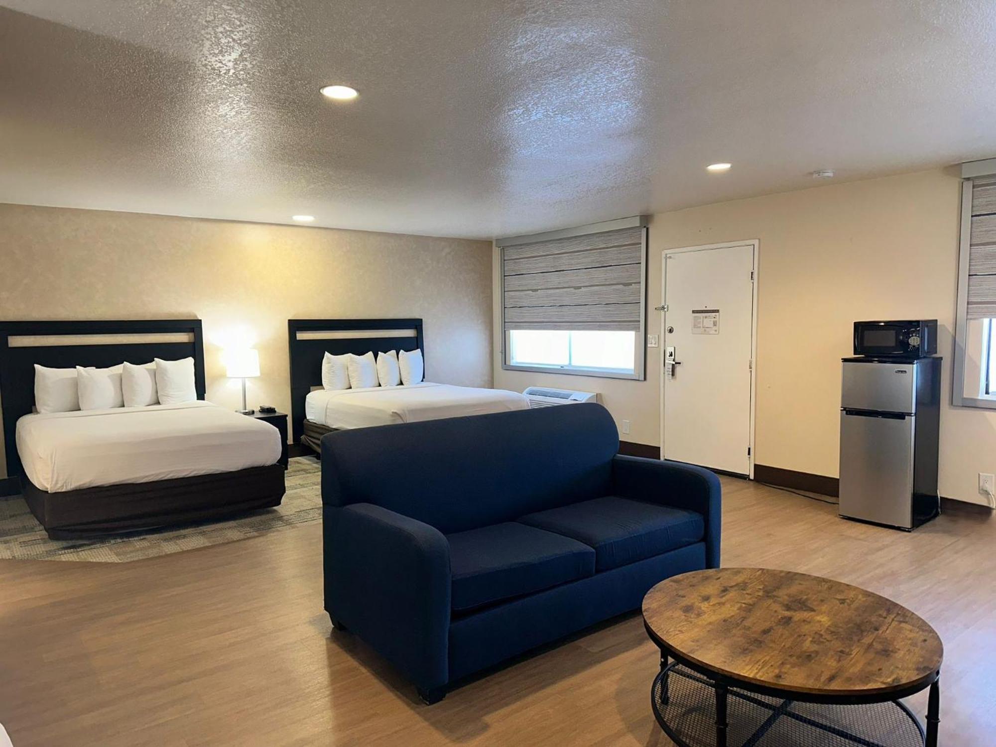 Stanford Inn & Suites Anaheim Kültér fotó