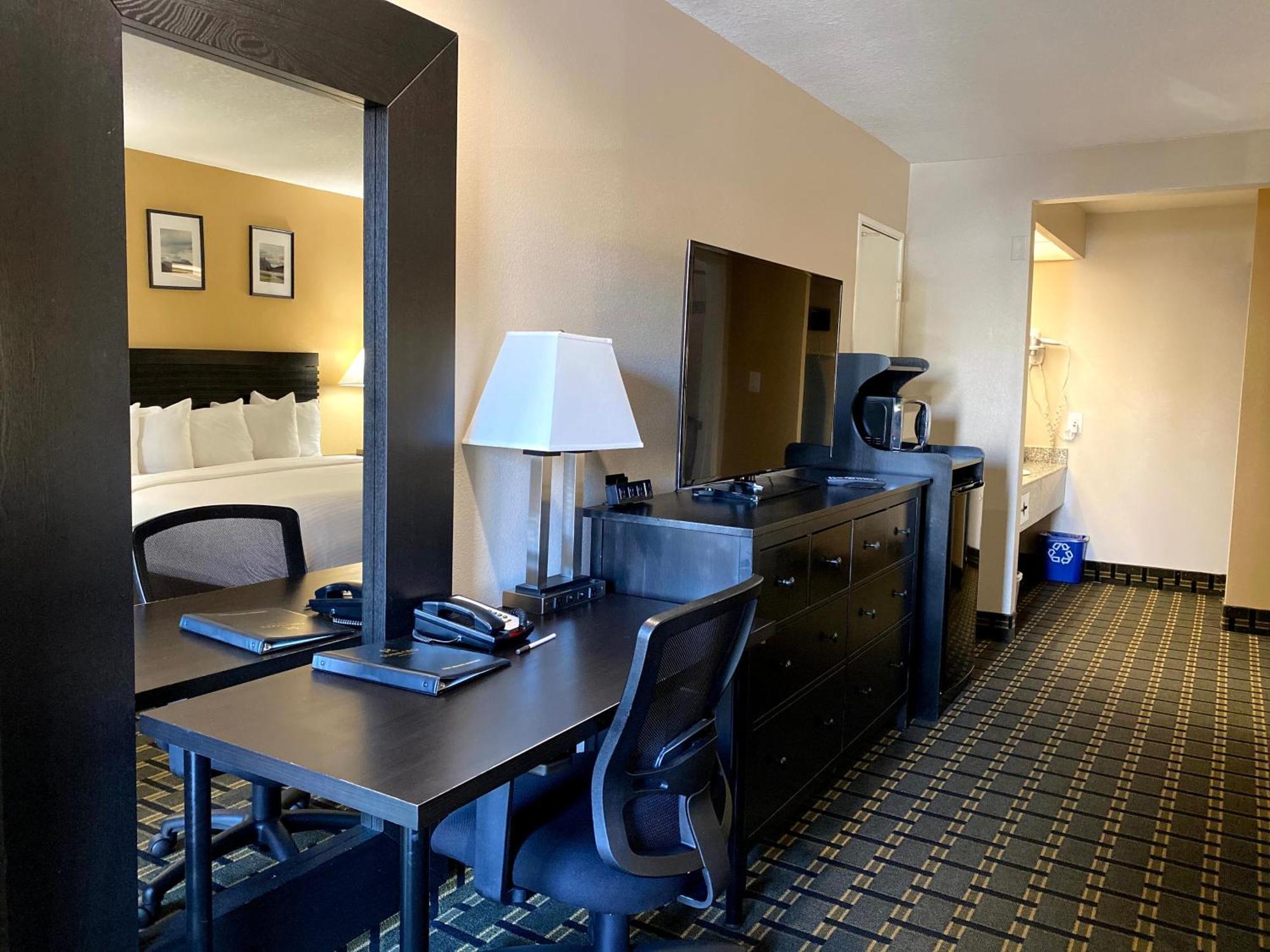 Stanford Inn & Suites Anaheim Kültér fotó